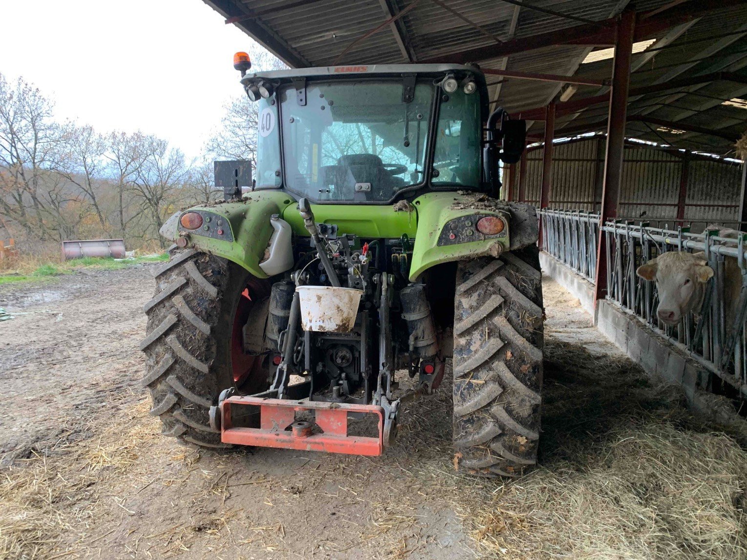 Traktor typu CLAAS ARION 420 CLASSIC TB, Gebrauchtmaschine v ORLEIX (Obrázek 2)