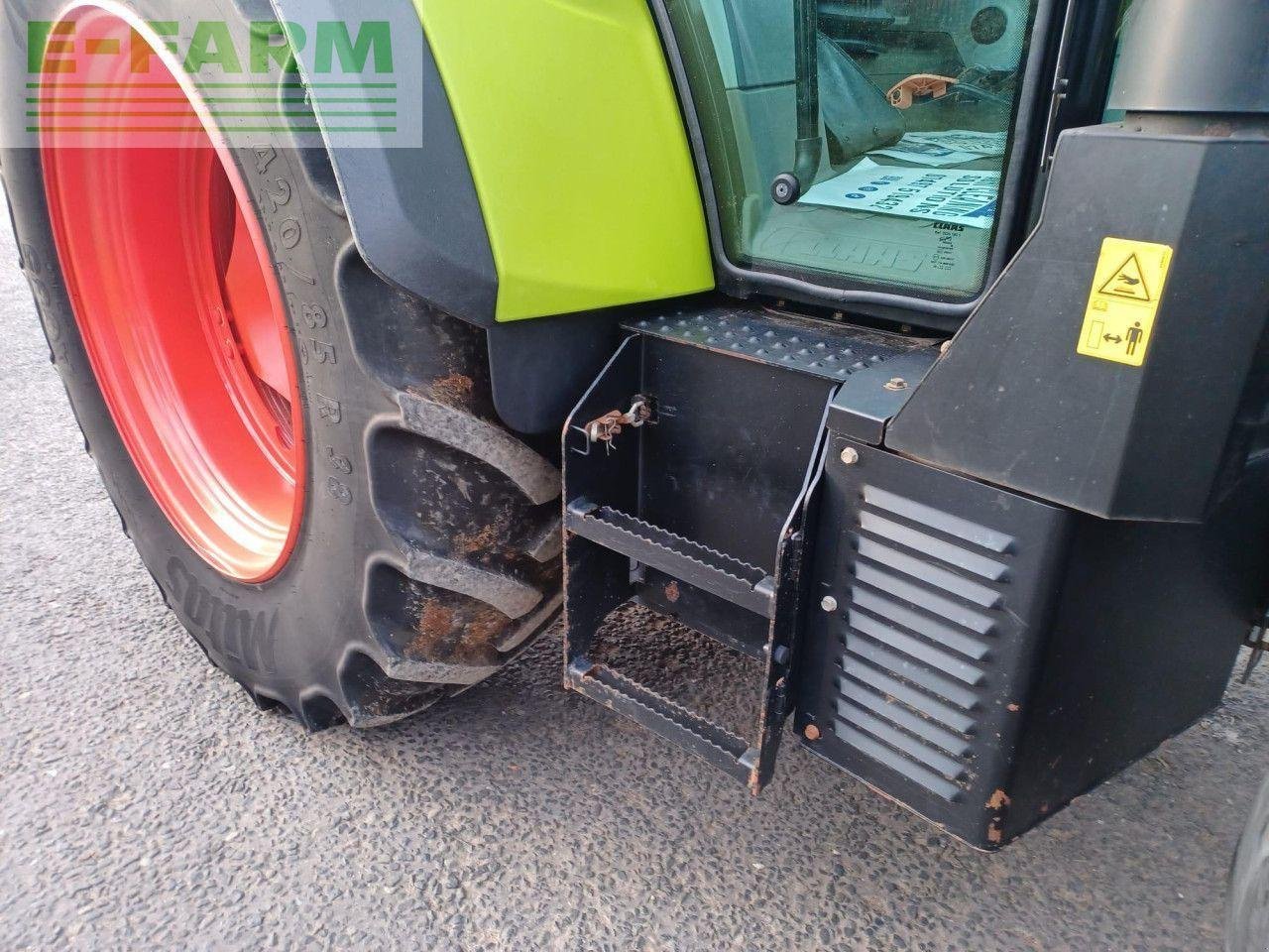 Traktor типа CLAAS ARION 420 CLASSIC, Gebrauchtmaschine в BOWBURN (Фотография 8)