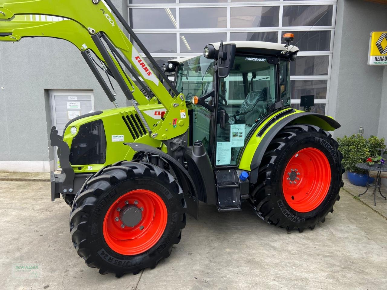 Traktor des Typs CLAAS ARION 420  FL100e u. Drulu, Panoramic, Neumaschine in Geiselhöring (Bild 3)