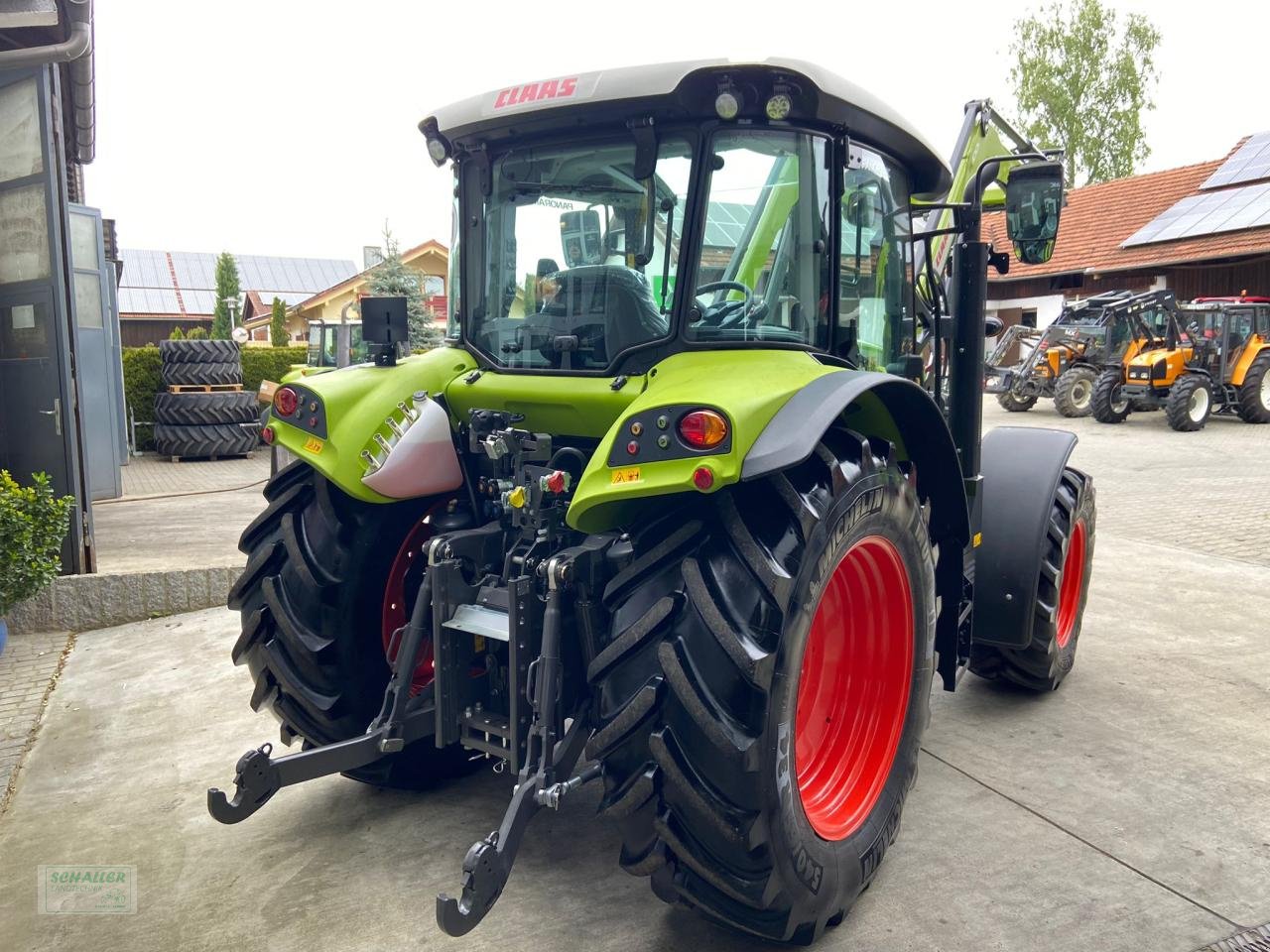 Traktor des Typs CLAAS ARION 420  FL100e u. Drulu, Panoramic, Neumaschine in Geiselhöring (Bild 11)