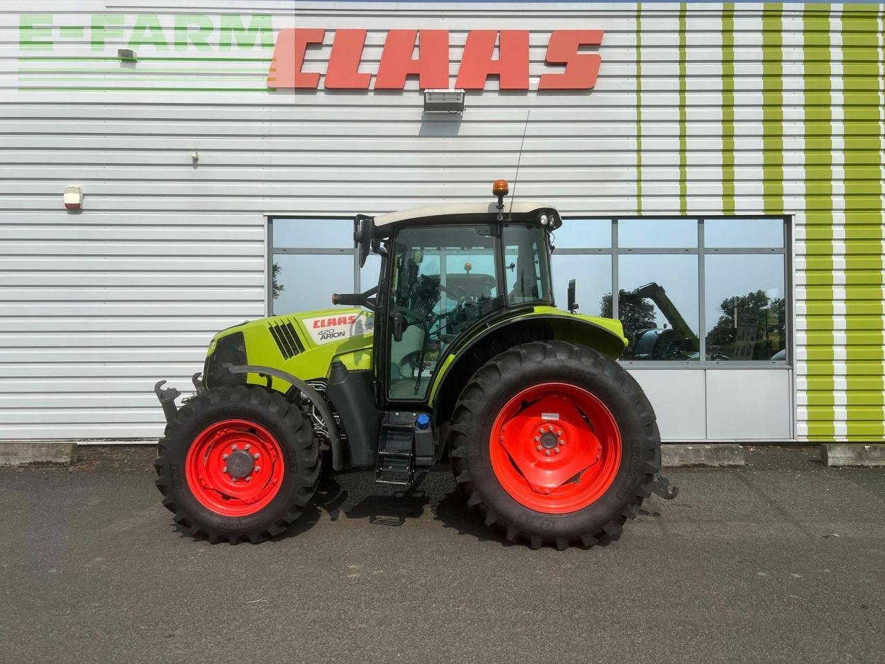 Traktor typu CLAAS arion 420 m, Gebrauchtmaschine v SAULZET (Obrázek 4)