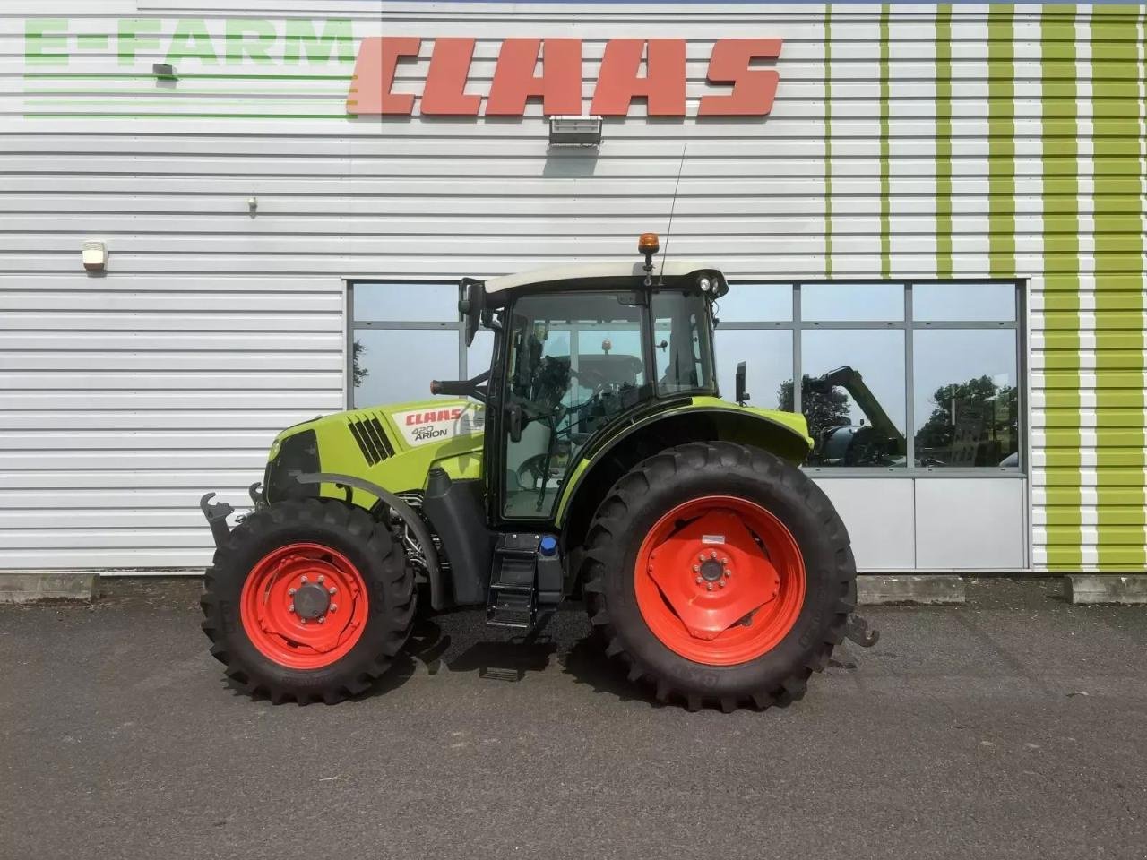 Traktor типа CLAAS arion 420 m, Gebrauchtmaschine в SAULZET (Фотография 4)