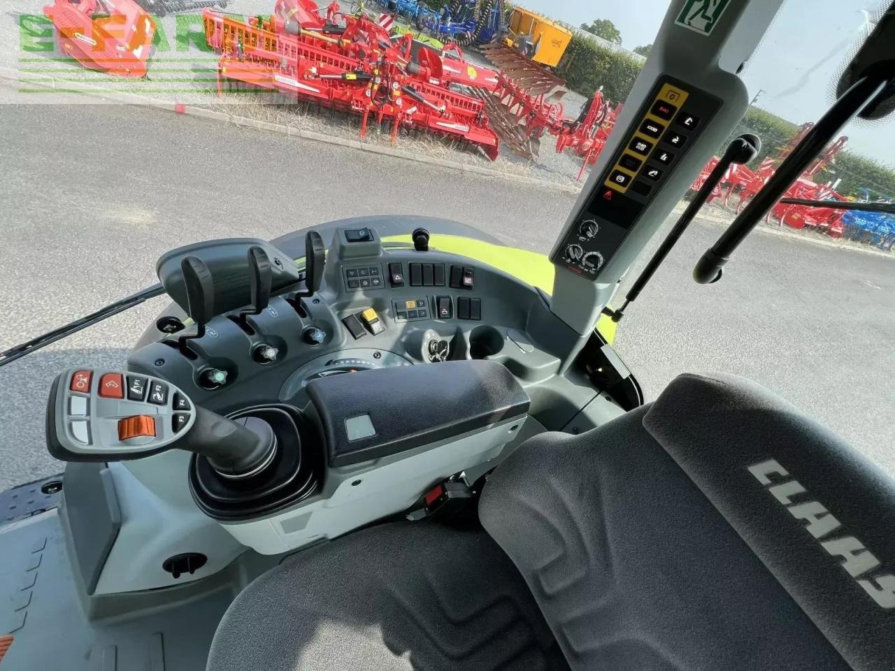 Traktor типа CLAAS arion 420 m, Gebrauchtmaschine в SAULZET (Фотография 11)