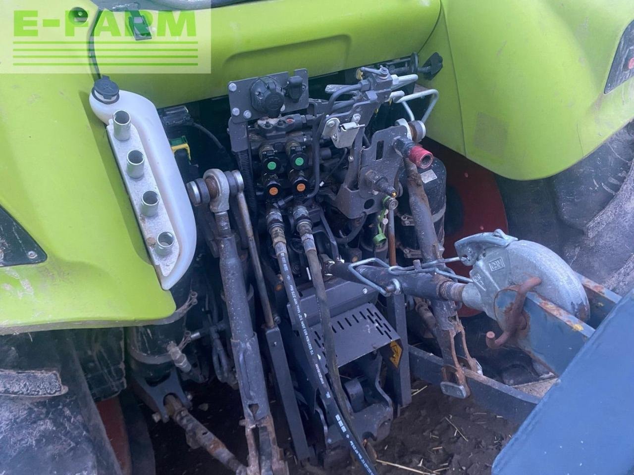 Traktor от тип CLAAS ARION 420 MR, Gebrauchtmaschine в BURY ST EDMUNDS (Снимка 11)