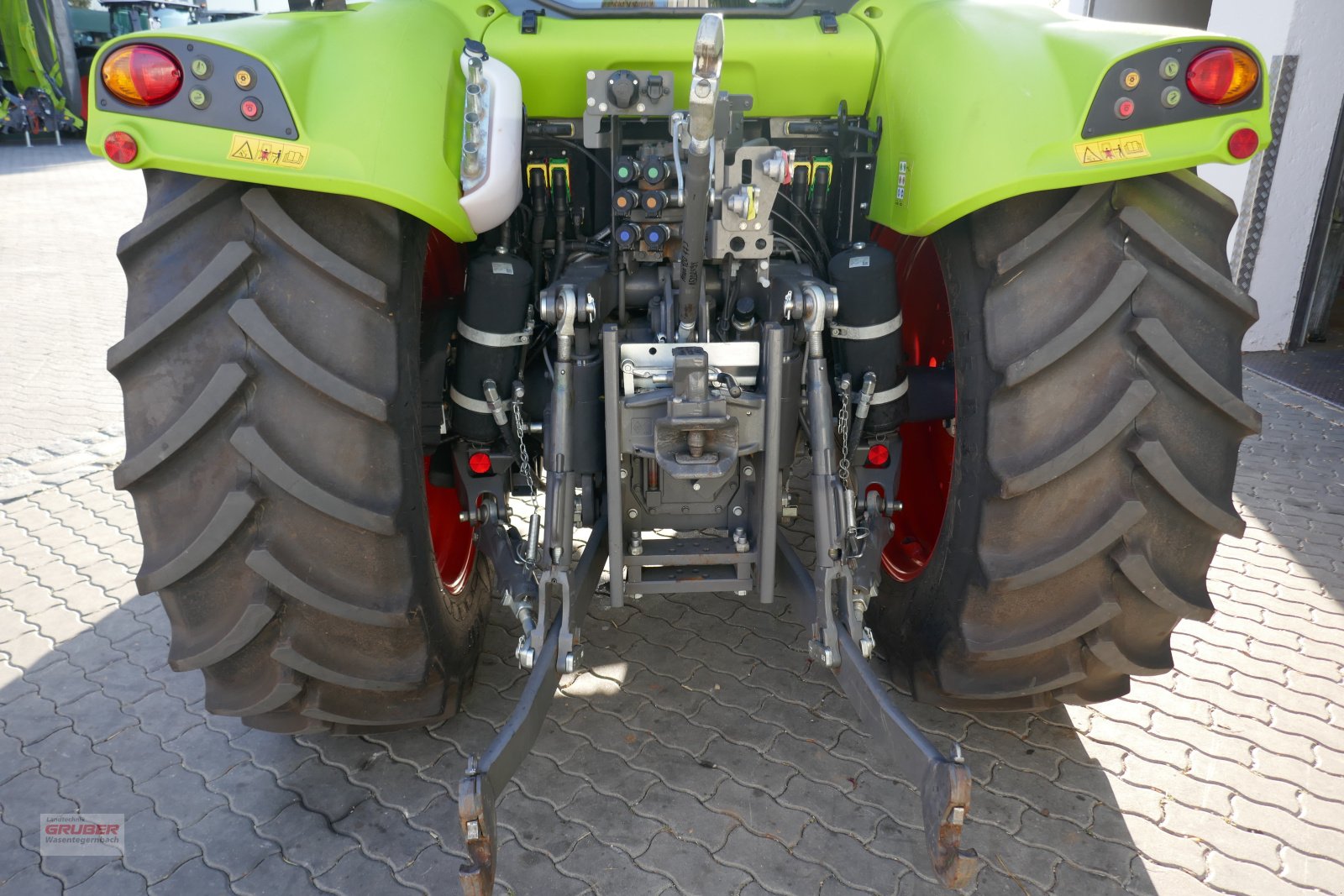 Traktor tip CLAAS Arion 420 Panoramic, Gebrauchtmaschine in Dorfen (Poză 8)