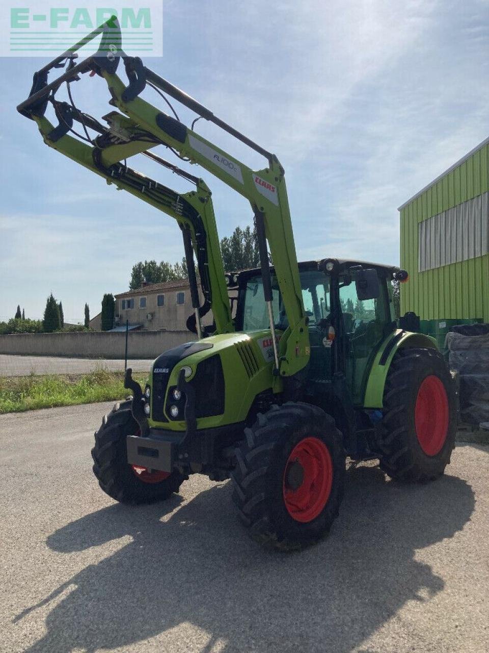Traktor typu CLAAS arion 420 sur mesure, Gebrauchtmaschine v ST ANDIOL (Obrázek 2)