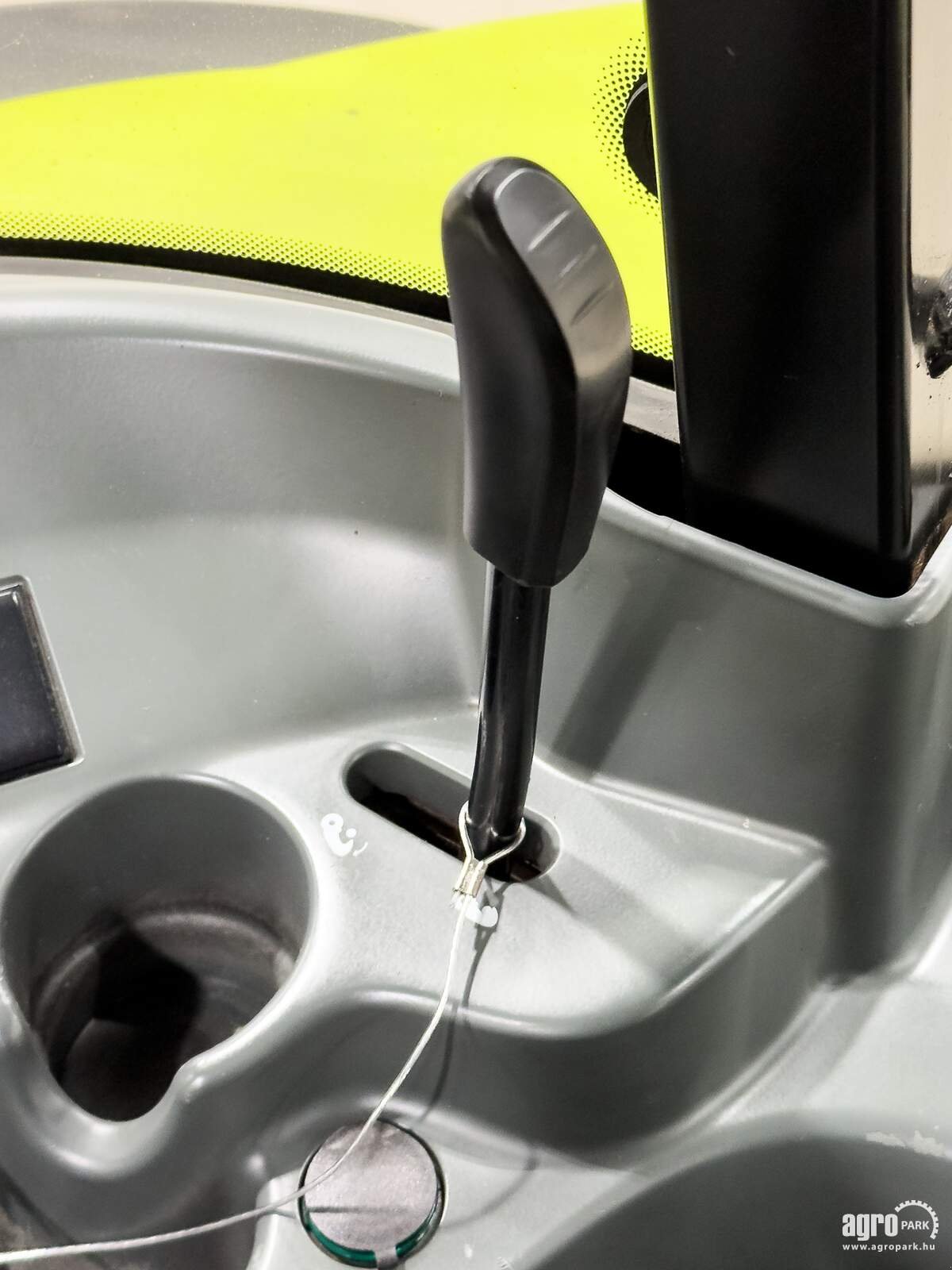 Traktor du type CLAAS Arion 420, Gebrauchtmaschine en Csengele (Photo 18)