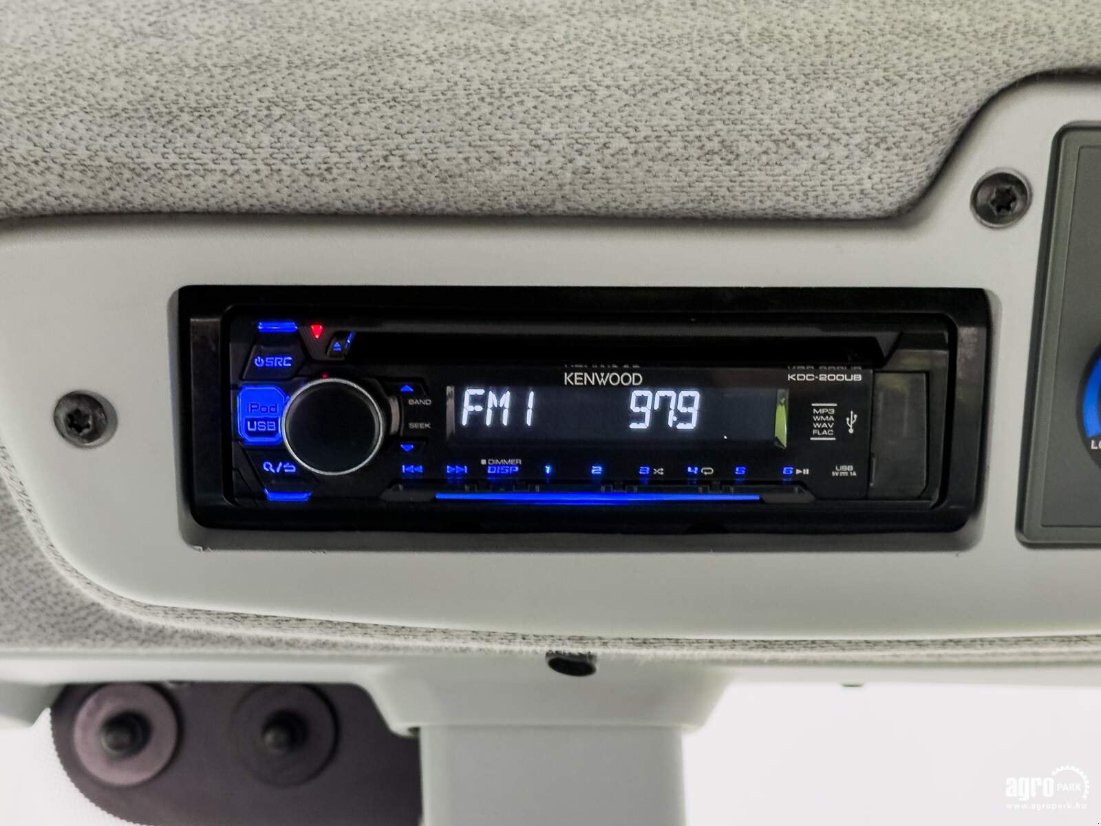 Traktor du type CLAAS Arion 420, Gebrauchtmaschine en Csengele (Photo 20)