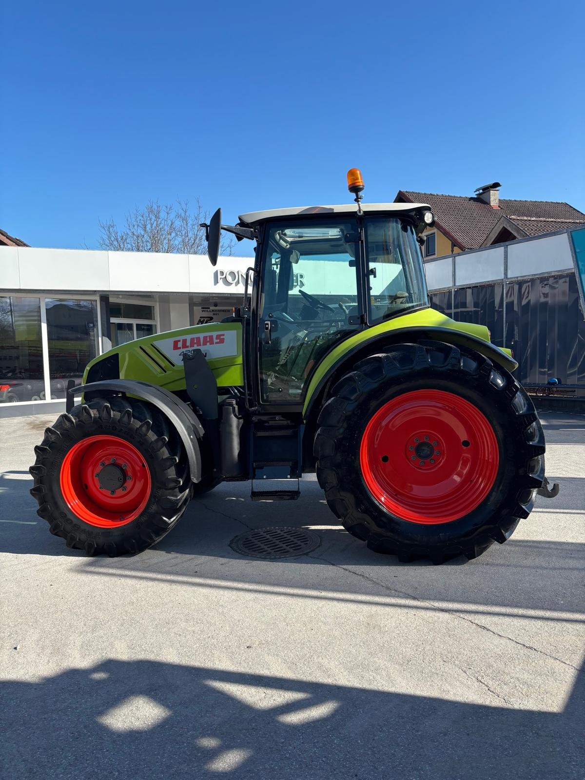 Traktor typu CLAAS Arion 420, Gebrauchtmaschine v Elixhausen (Obrázek 10)