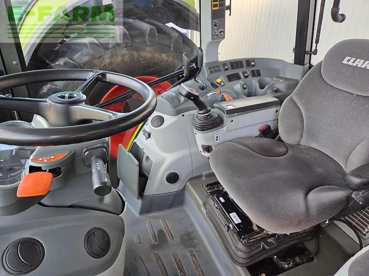 Traktor του τύπου CLAAS arion 420, Gebrauchtmaschine σε NEUENDORF AM SPECK (Φωτογραφία 9)