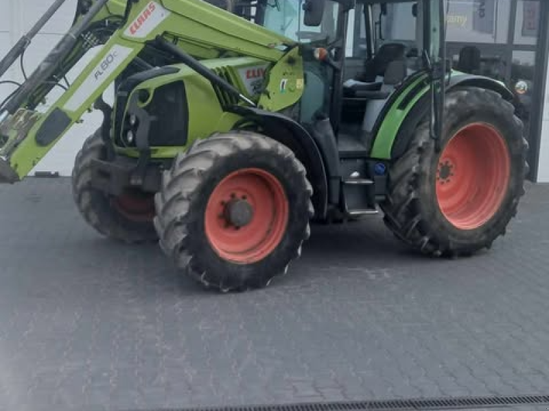 CLAAS Arion 420, Gebrauchtmaschine, Baujahr: 2015, Betriebsstunden: 8550 Stunden (Bild 1) Traktor des Typs CLAAS Arion 420, Gebrauchtmaschine in Mrągowo (Bild 1)