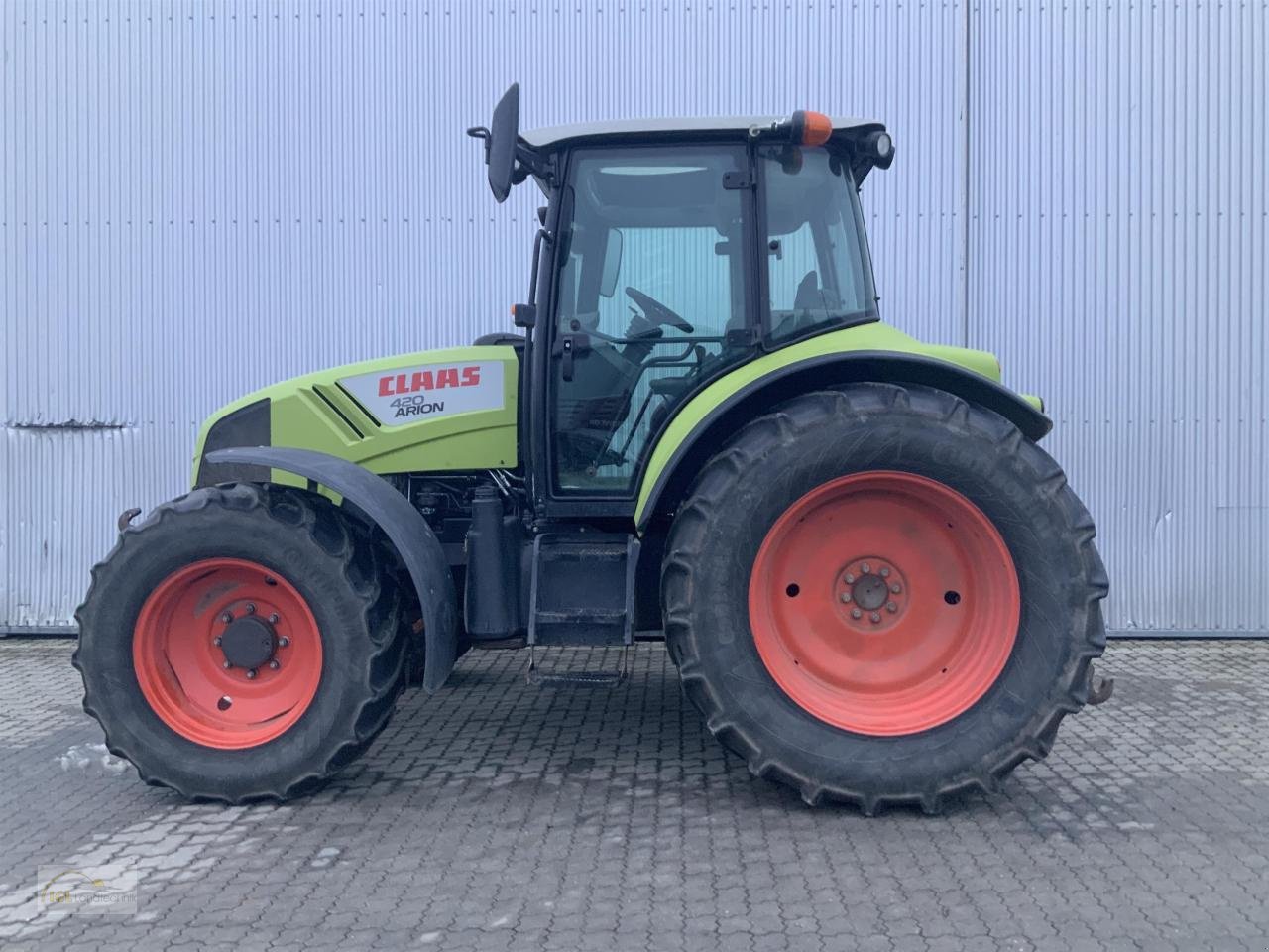 Traktor του τύπου CLAAS ARION 420, Gebrauchtmaschine σε Pfreimd (Φωτογραφία 1)