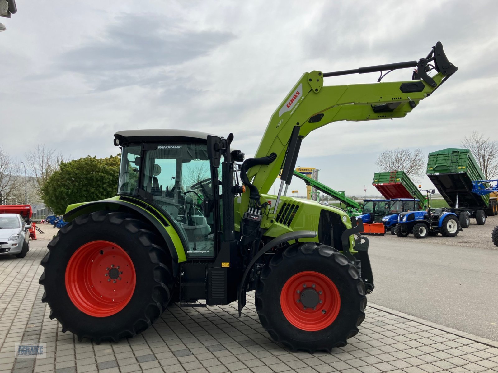 Traktor des Typs CLAAS Arion 420, Gebrauchtmaschine in Salching bei Straubing (Bild 8)