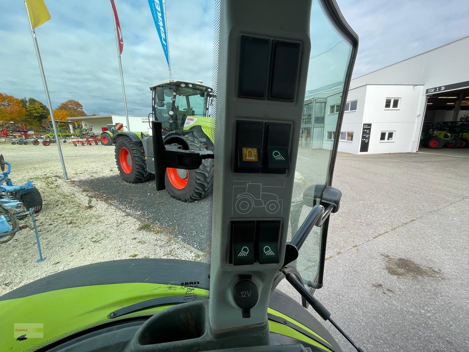 Traktor des Typs CLAAS Arion 420, Gebrauchtmaschine in Langenau (Bild 17)