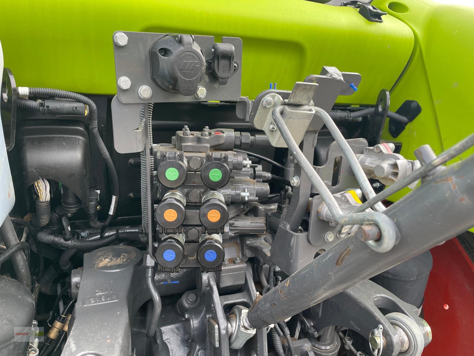 Traktor des Typs CLAAS Arion 420, Gebrauchtmaschine in Langenau (Bild 28)