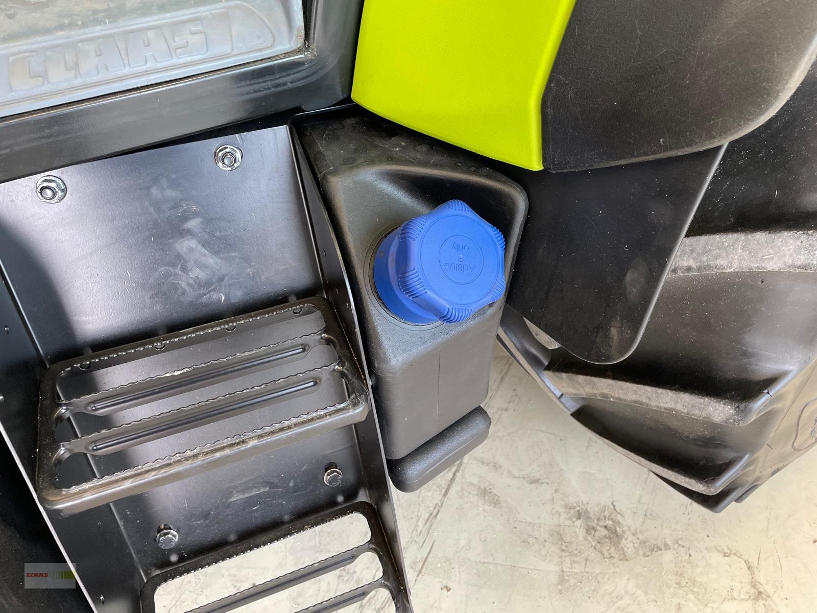 Traktor of the type CLAAS Arion 420, Gebrauchtmaschine in Langenau (Picture 30)