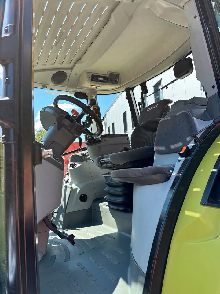 Traktor tipa CLAAS Arion 420, Gebrauchtmaschine u Isselburg (Slika 3)