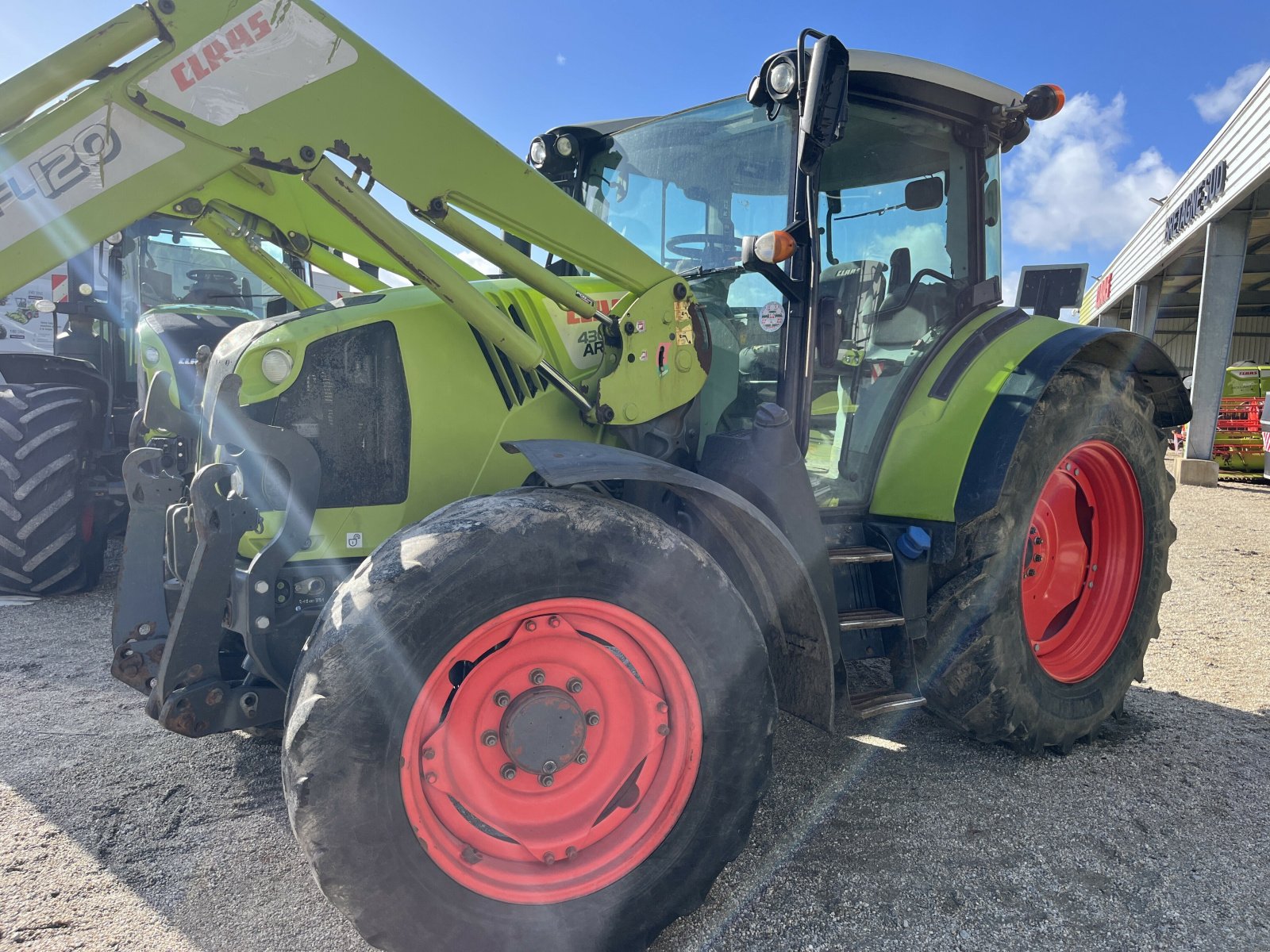 Traktor του τύπου CLAAS ARION 430 CIS +, Gebrauchtmaschine σε PONTIVY (Φωτογραφία 3)