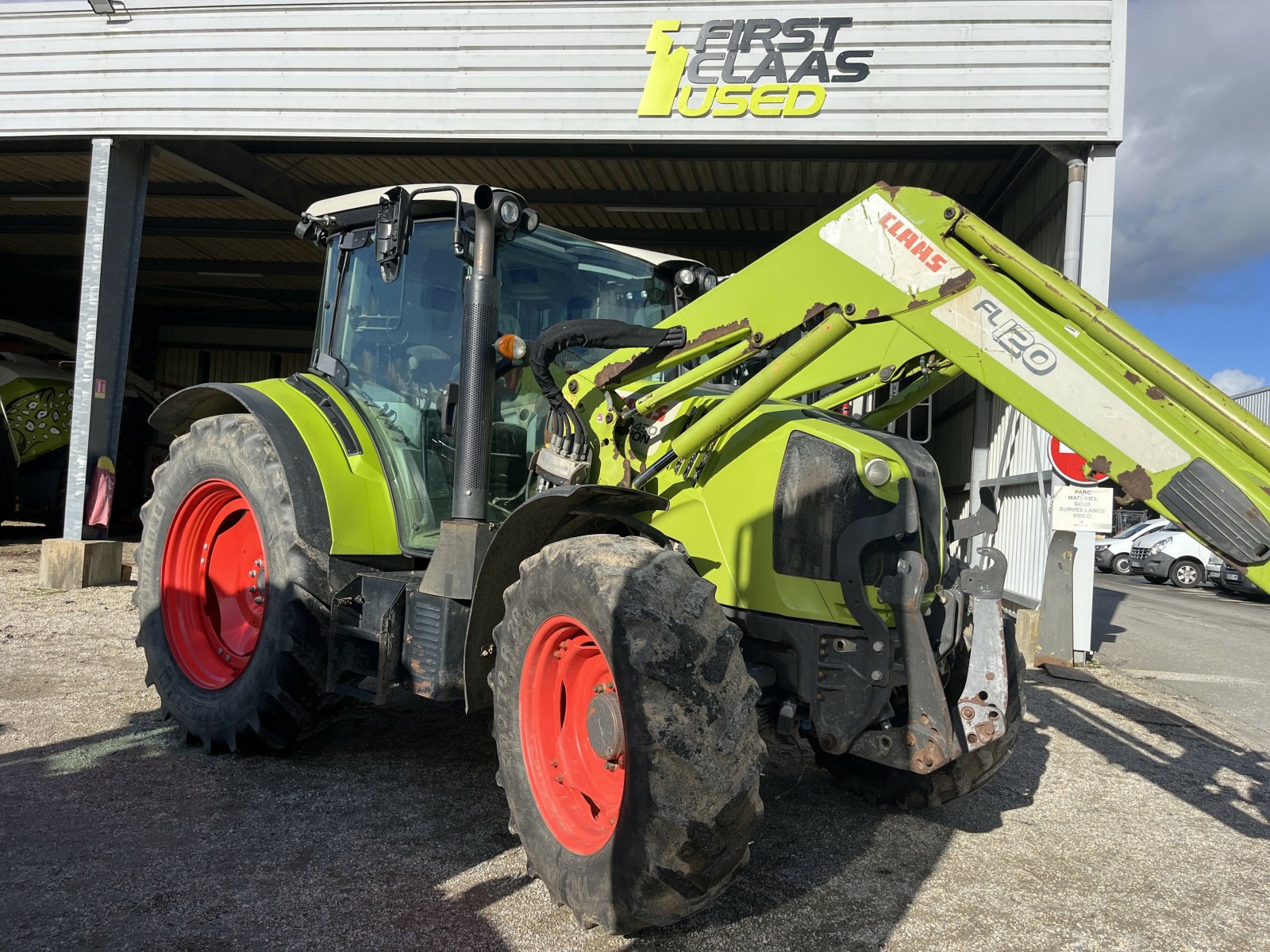 Traktor του τύπου CLAAS ARION 430 CIS +, Gebrauchtmaschine σε PONTIVY (Φωτογραφία 2)