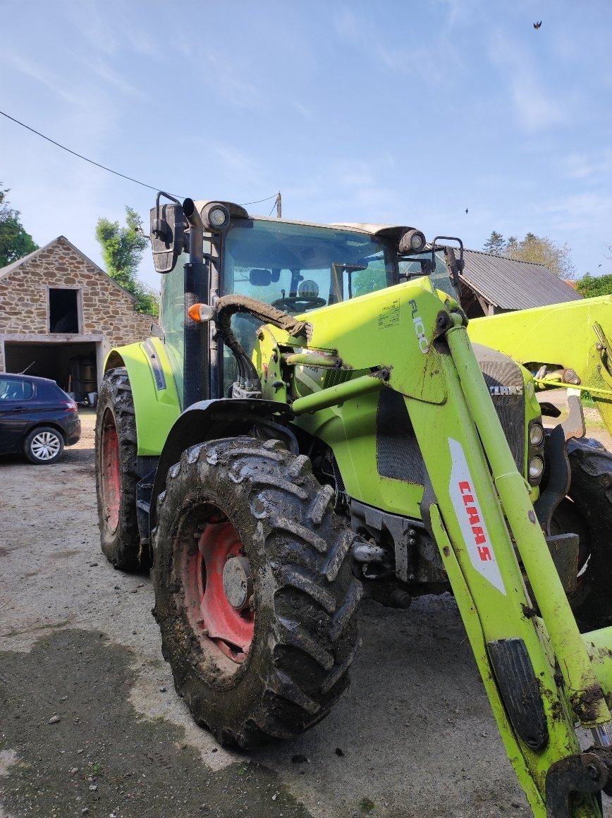 Traktor van het type CLAAS ARION 430 CIS, Gebrauchtmaschine in Combourg (Foto 2)