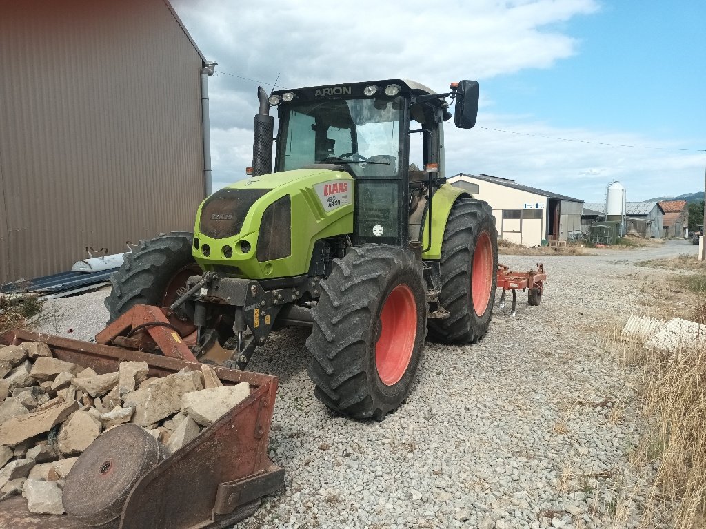 Traktor типа CLAAS ARION 430 CIS, Gebrauchtmaschine в Saint-Affrique (Фотография 1)