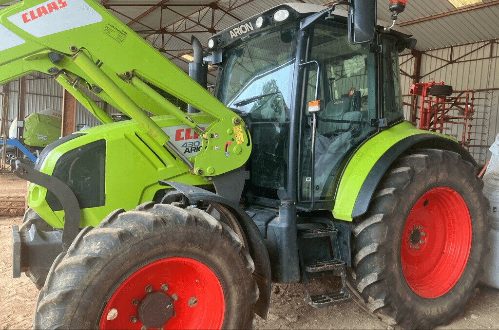 Traktor tipa CLAAS ARION 430 CIS, Gebrauchtmaschine u LAIGNES (Slika 2)
