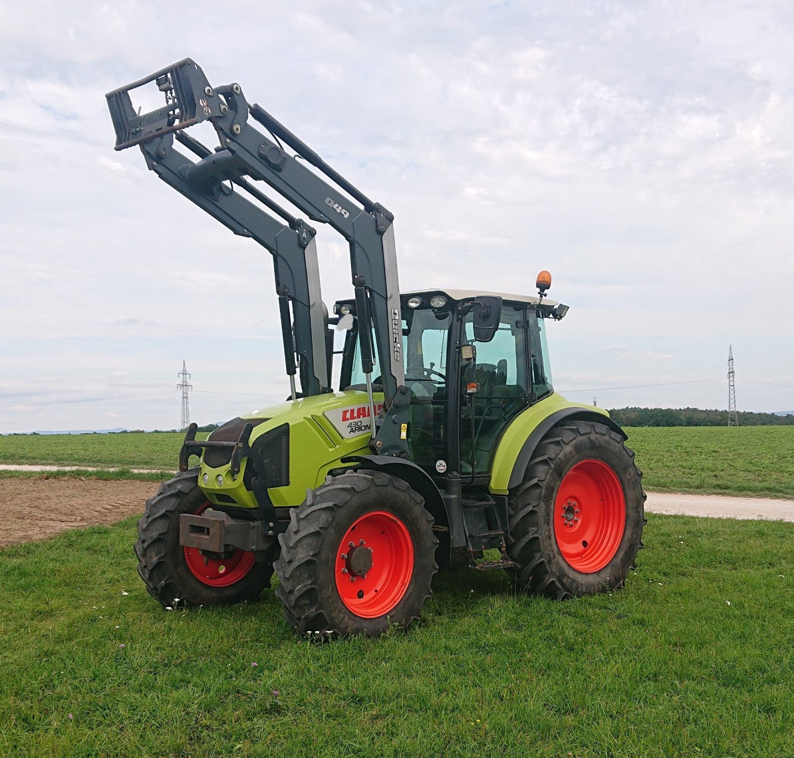Traktor des Typs CLAAS Arion 430 CIS, Gebrauchtmaschine in Schwabach (Bild 1)