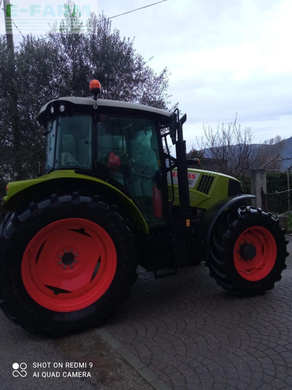 Traktor des Typs CLAAS ARION 430 MR, Gebrauchtmaschine in Hamburg (Bild 2)