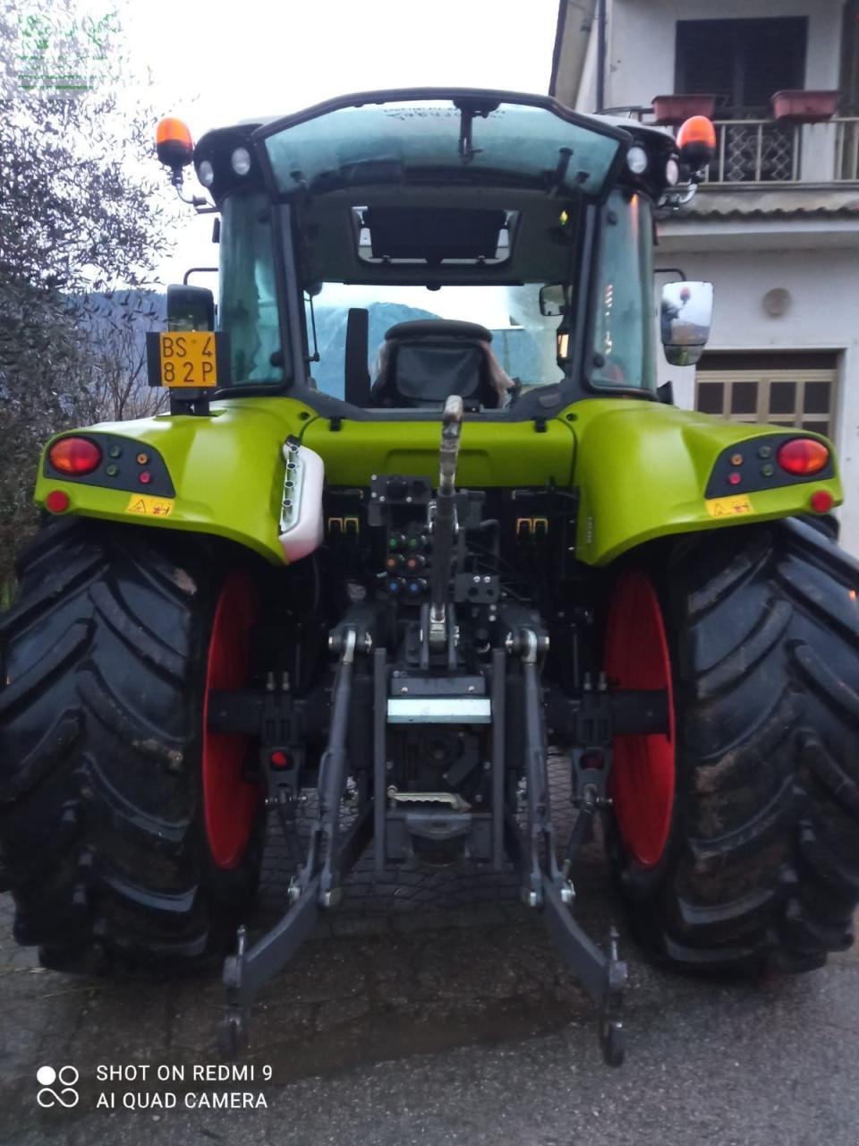 Traktor des Typs CLAAS ARION 430 MR, Gebrauchtmaschine in Hamburg (Bild 4)