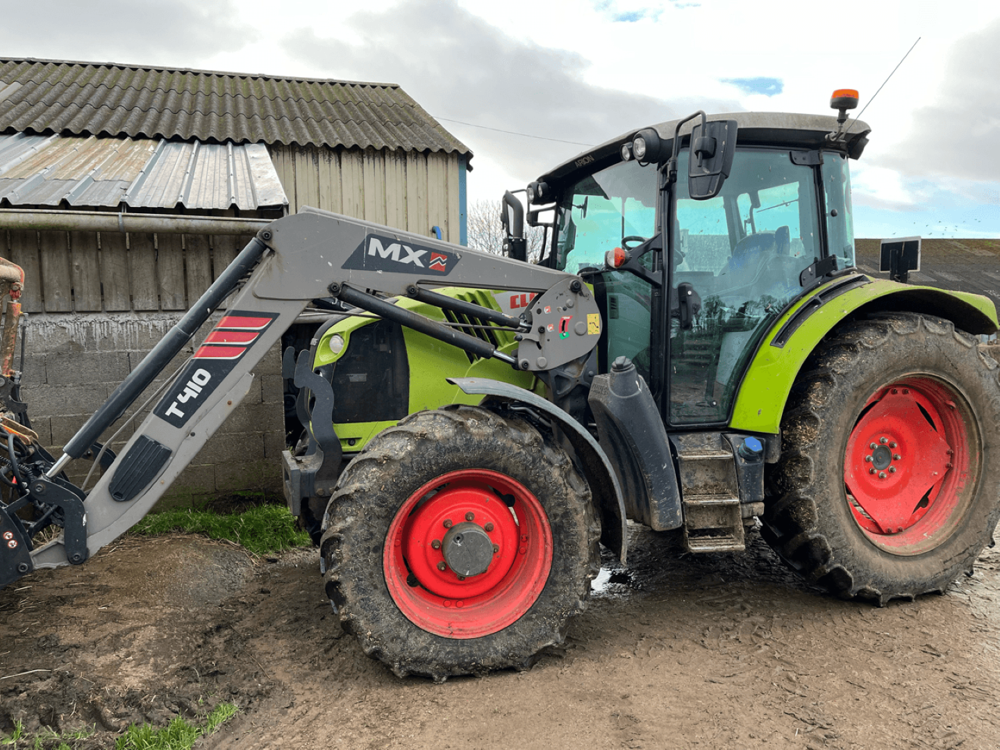 Traktor типа CLAAS ARION 430 MR, Gebrauchtmaschine в PONTIVY (Фотография 1)
