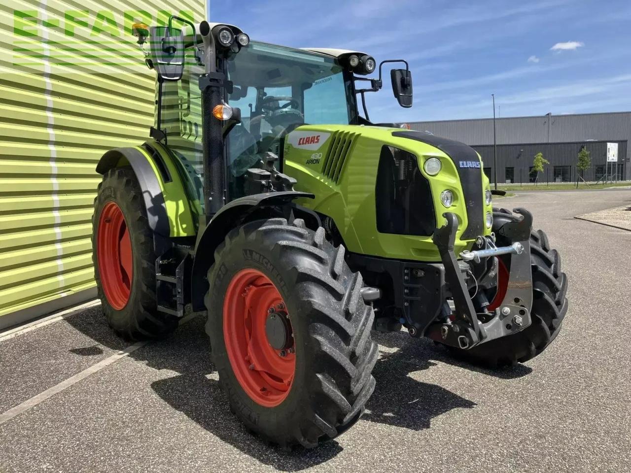Traktor типа CLAAS arion 430 panoramic + batis mx, Gebrauchtmaschine в AILLAS (33 - GIRONDE) (Фотография 5)