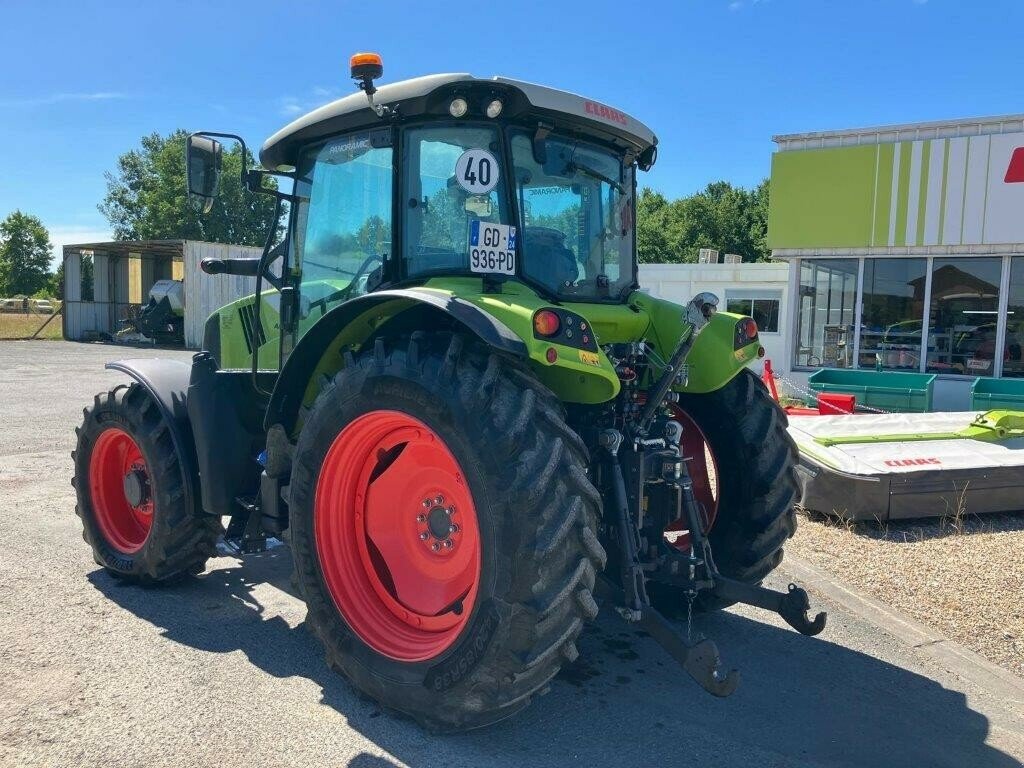 Traktor des Typs CLAAS ARION 430 PANORAMIC, Gebrauchtmaschine in Gardonne (Bild 2)
