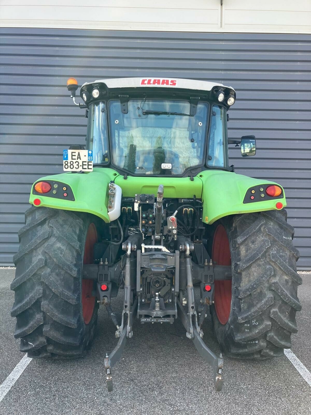 Traktor типа CLAAS ARION 430 SUR MESURE, Gebrauchtmaschine в Charnay-lès-macon (Фотография 6)