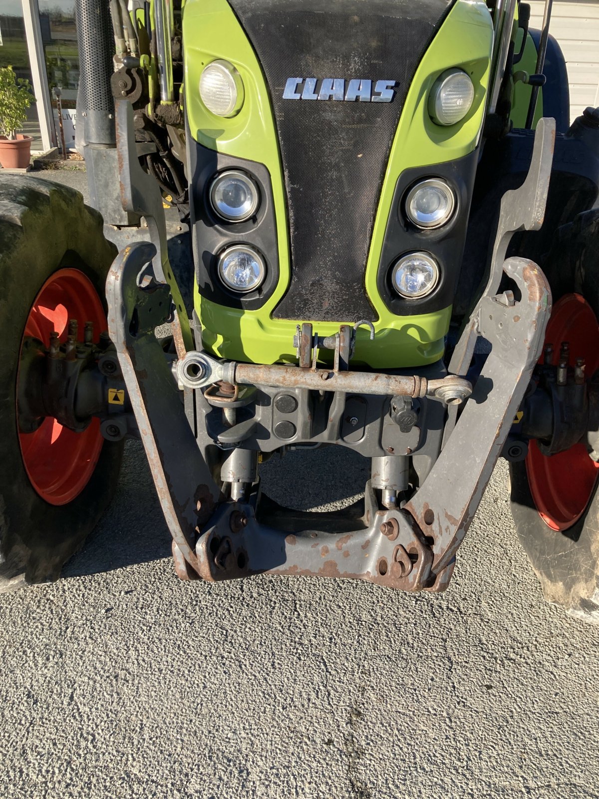 Traktor του τύπου CLAAS ARION 430 SUR MESURE, Gebrauchtmaschine σε ST CLEMENT DE LA PLACE (Φωτογραφία 10)