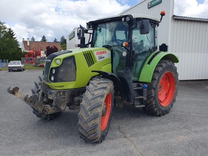 Traktor of the type CLAAS ARION 430, Gebrauchtmaschine in PITHIVIERS Cedex (Picture 1)