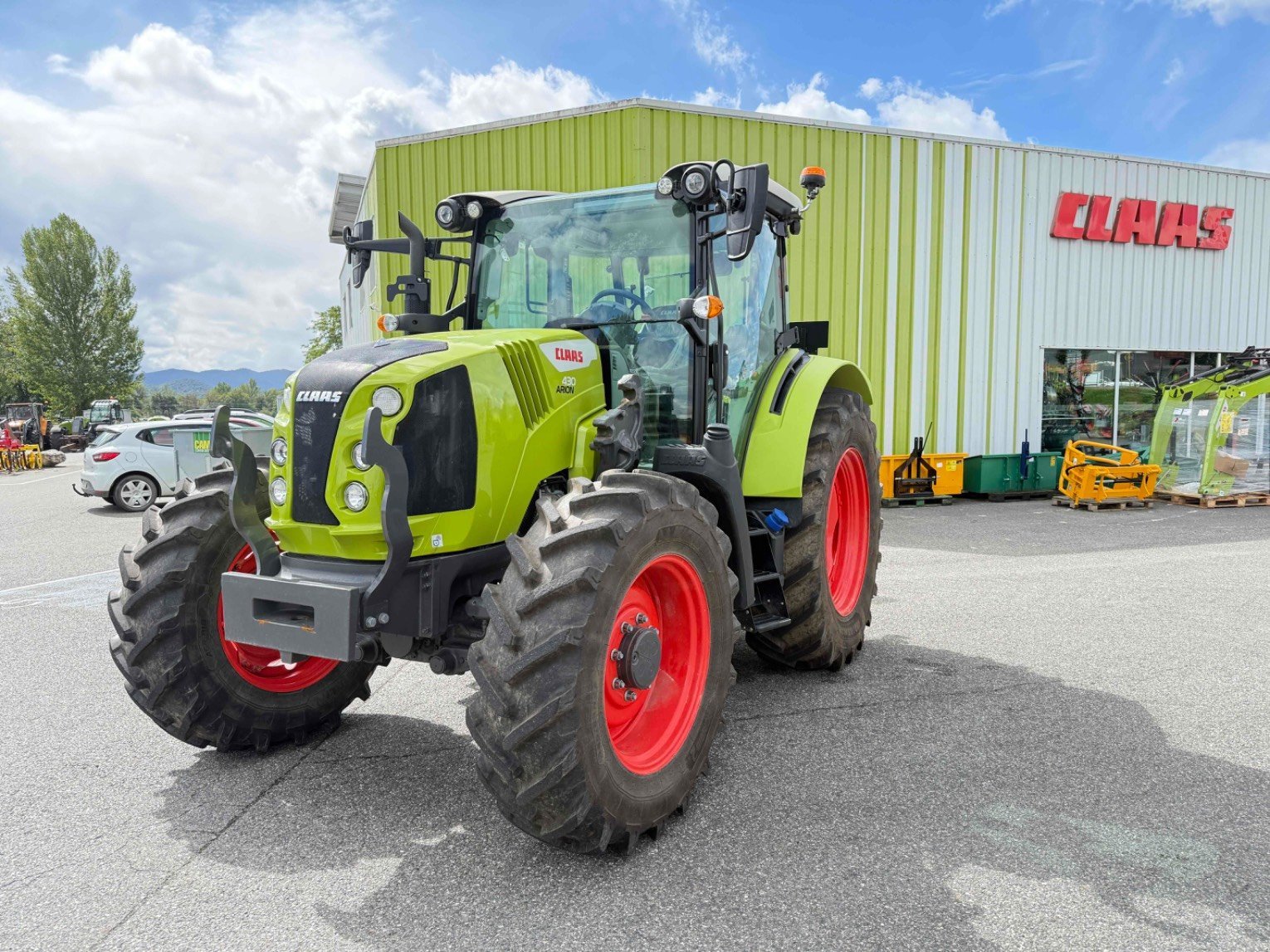 Traktor типа CLAAS ARION 430, Gebrauchtmaschine в SAINT GAUDENS (Фотография 3)