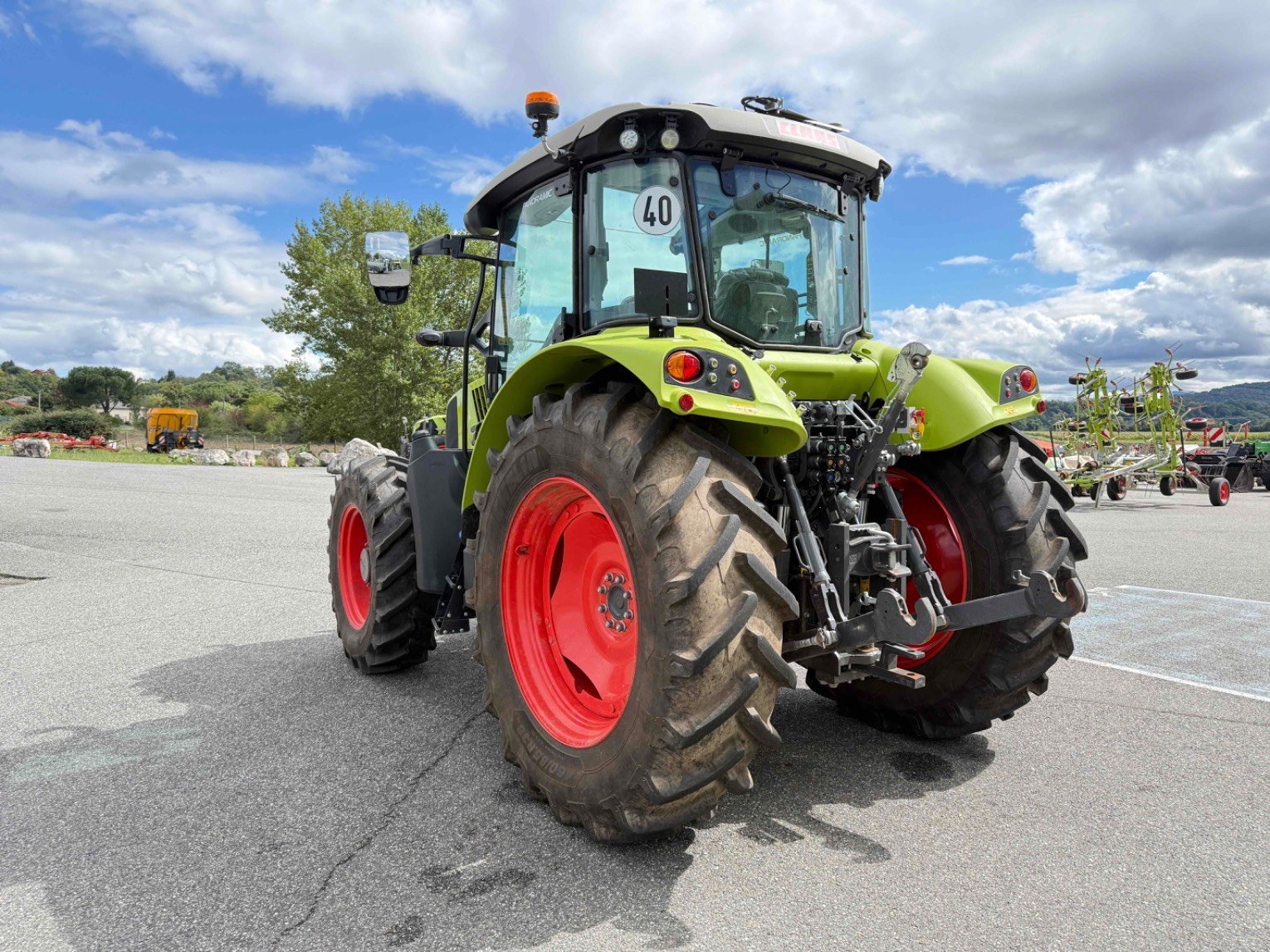 Traktor a típus CLAAS ARION 430, Gebrauchtmaschine ekkor: SAINT GAUDENS (Kép 7)