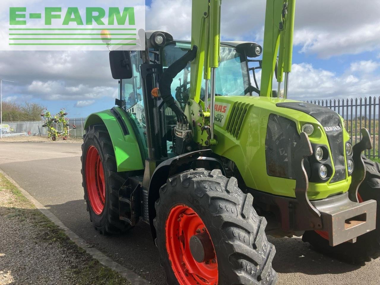 Traktor des Typs CLAAS ARION 430, Gebrauchtmaschine in SINDERBY, THIRSK (Bild 7)