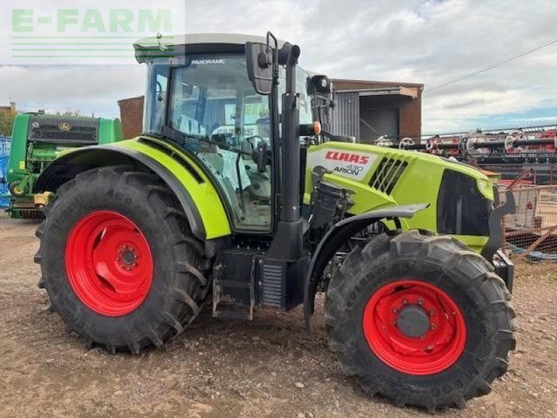 Traktor des Typs CLAAS ARION 430, Gebrauchtmaschine in CUPAR (Bild 1)