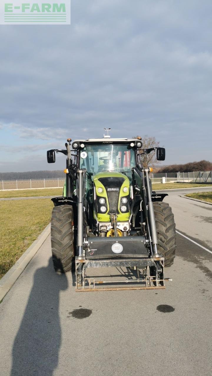 Traktor типа CLAAS ARION 430, Gebrauchtmaschine в KOŠKA (Фотография 2)