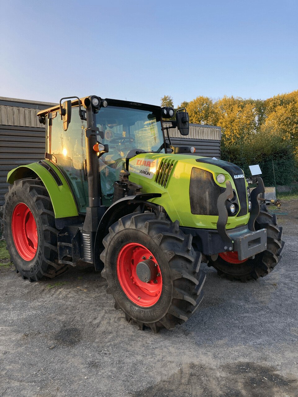 Traktor tipa CLAAS ARION 430, Gebrauchtmaschine u Plestan (Slika 1)