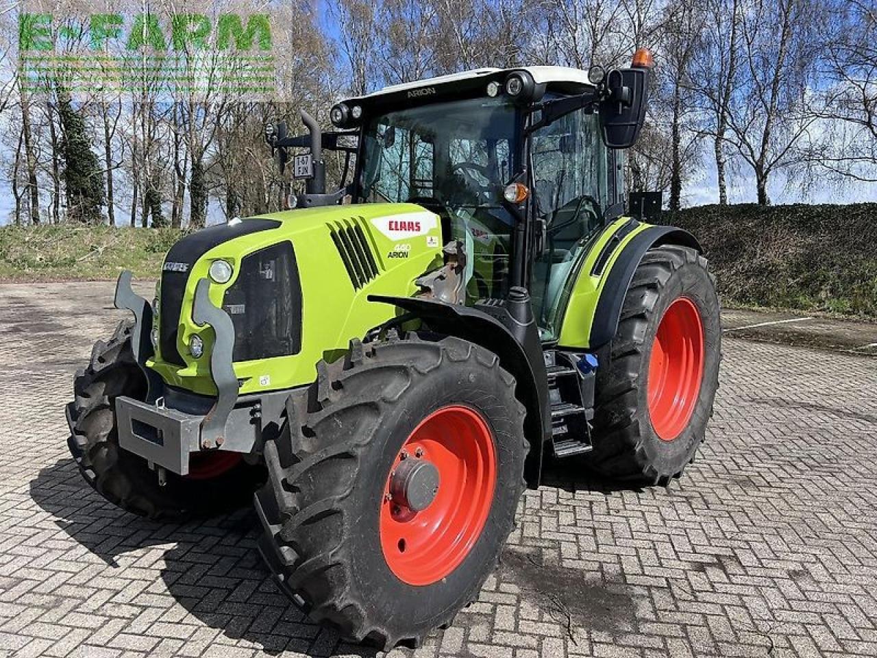Traktor van het type CLAAS arion 440 cis+, Gebrauchtmaschine in ag BROEKLAND (Foto 1)