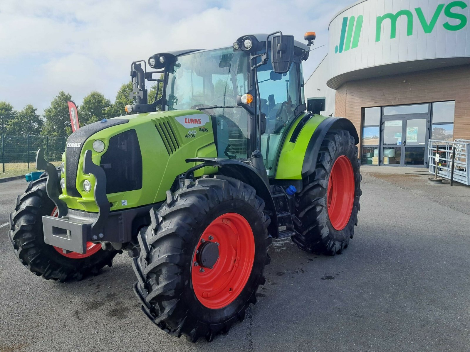 Traktor a típus CLAAS ARION 440 CIS PANORAMIC, Gebrauchtmaschine ekkor: Charnay-lès-macon (Kép 1)