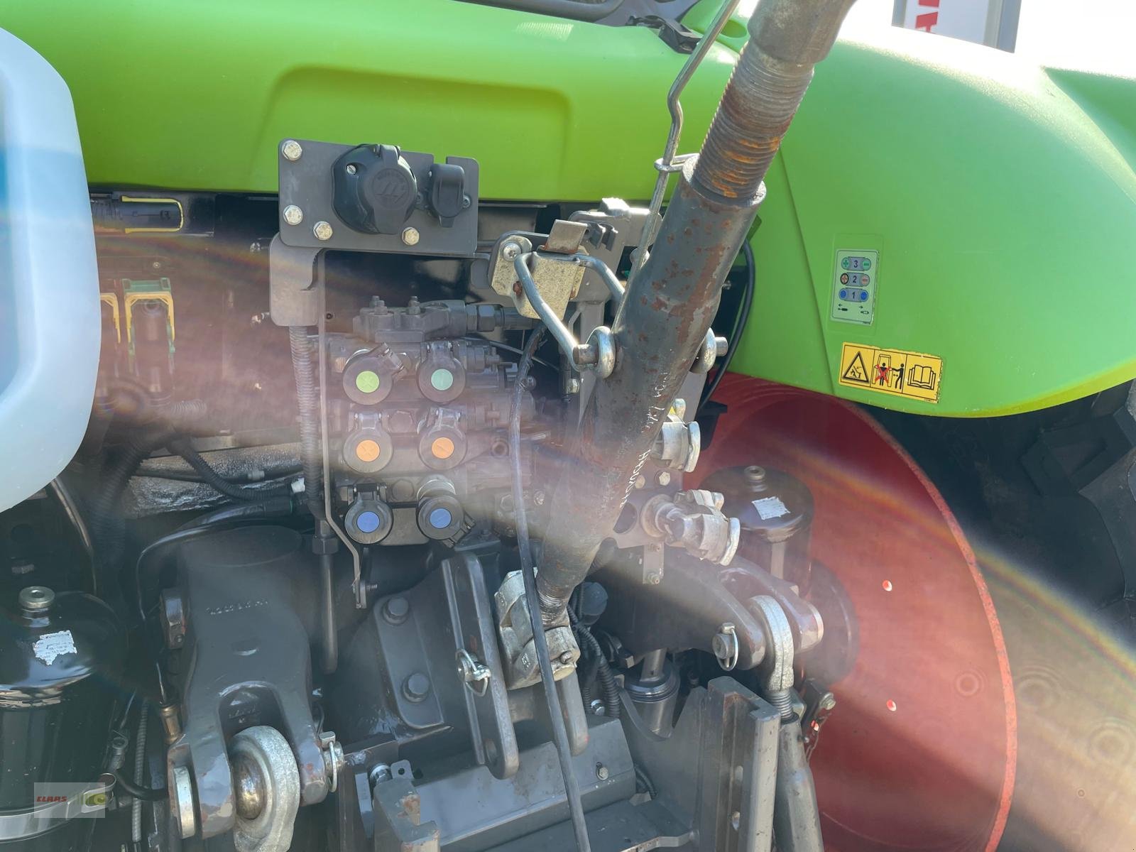 Traktor a típus CLAAS Arion 440 CIS Panoramic, Gebrauchtmaschine ekkor: Langenau (Kép 19)