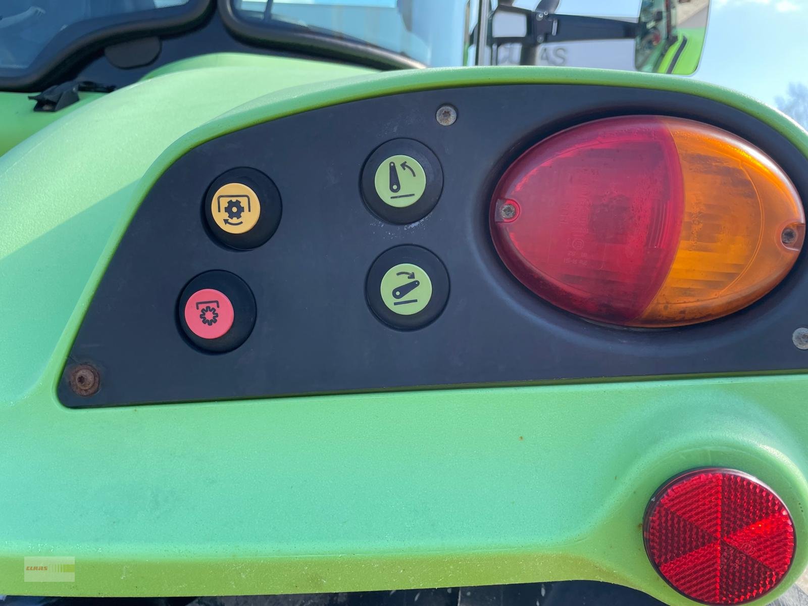 Traktor a típus CLAAS Arion 440 CIS Panoramic, Gebrauchtmaschine ekkor: Langenau (Kép 20)