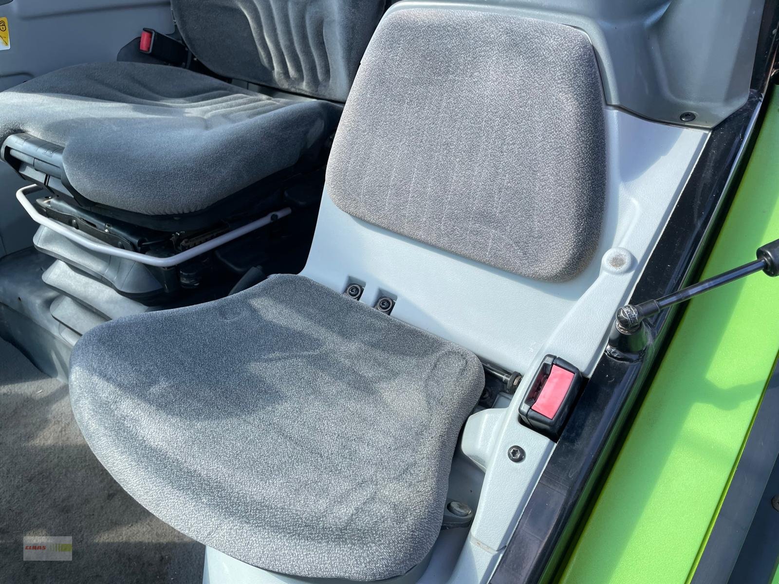 Traktor a típus CLAAS Arion 440 CIS Panoramic, Gebrauchtmaschine ekkor: Langenau (Kép 25)