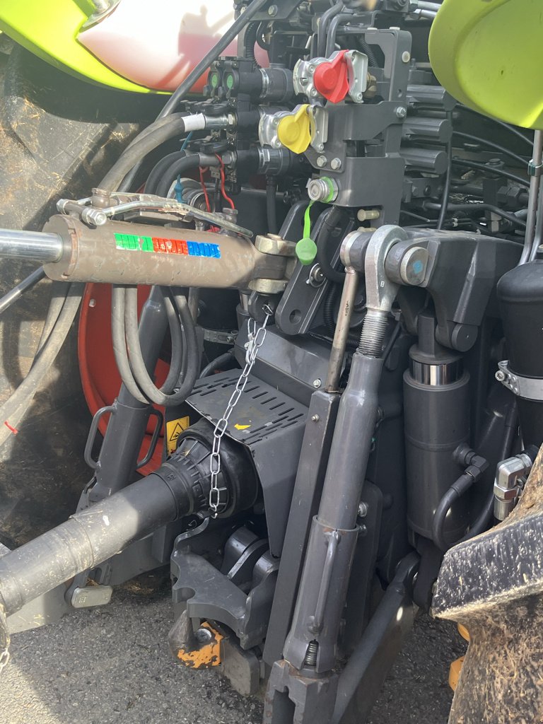 Traktor типа CLAAS ARION 440 CIS, Gebrauchtmaschine в MORLHON LE HAUT (Фотография 8)