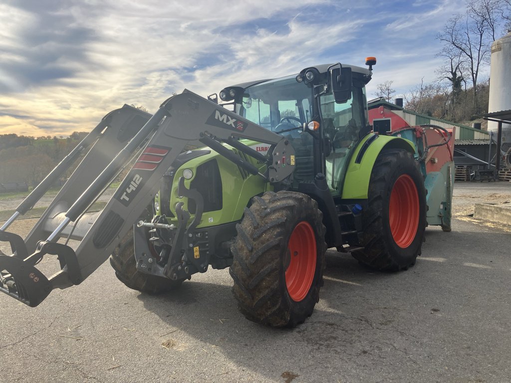 Traktor типа CLAAS ARION 440 CIS, Gebrauchtmaschine в MORLHON LE HAUT (Фотография 1)