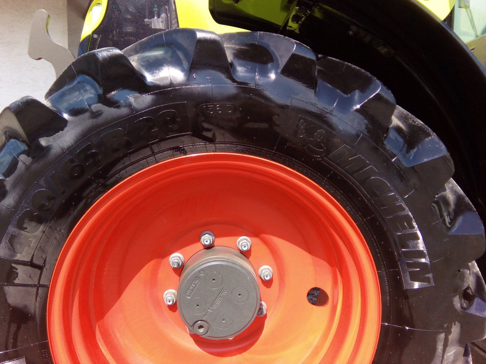 Traktor des Typs CLAAS Arion 440 CIS, Gebrauchtmaschine in Lichthausen (Bild 2)