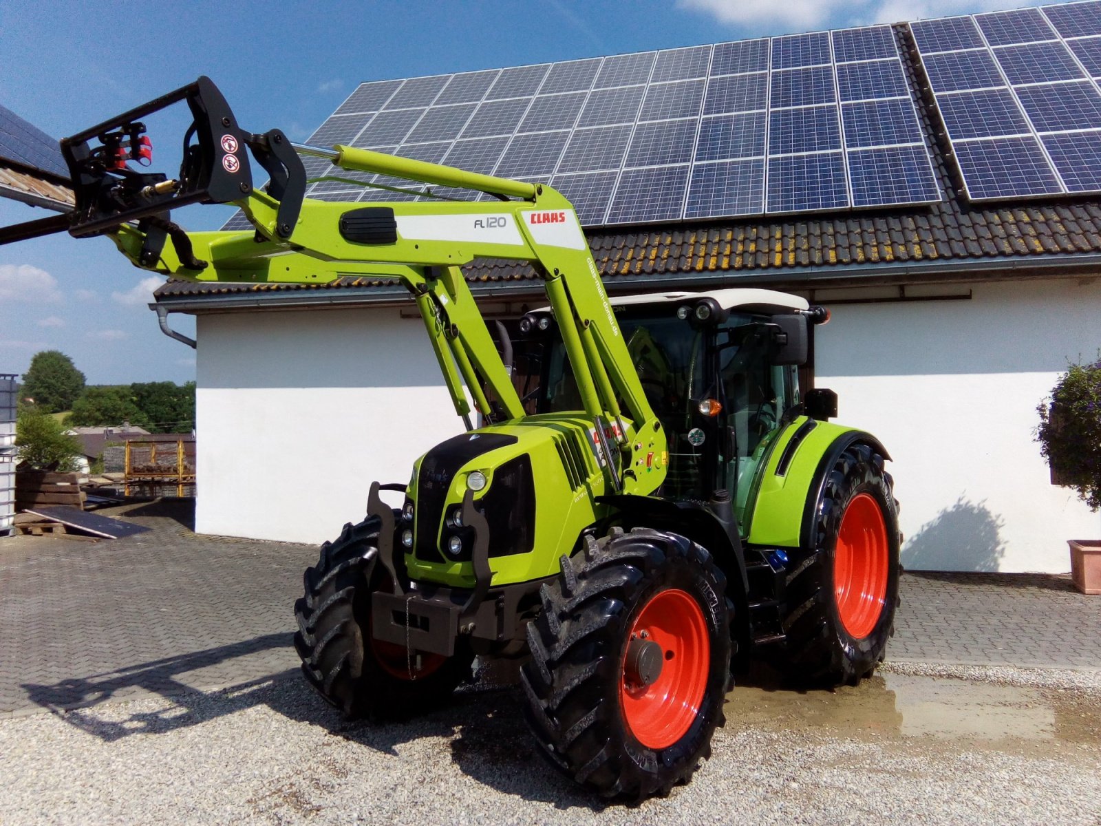Traktor des Typs CLAAS Arion 440 CIS, Gebrauchtmaschine in Lichthausen (Bild 4)